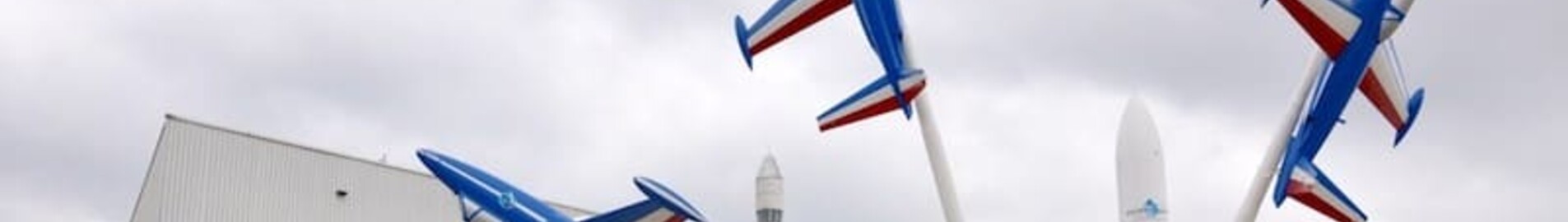 نقل معرض باريس للطيران 2023 بطائرة هليكوبتر من باريس إيسي لي مولينو