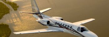Location de jet privé : petit jet au design élégant.