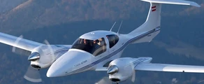 DIAMOND DA 42 توين ستار: استئجار طائرة خاصة