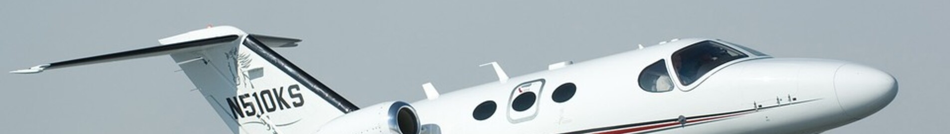 Citation جت موستانج أو Embraer Phenom 100 – كيف تختار؟