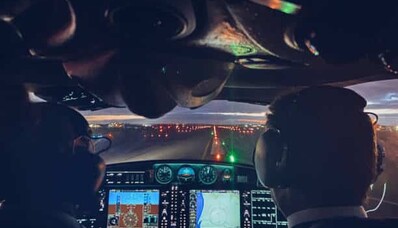استئجار طائرة مع طيار