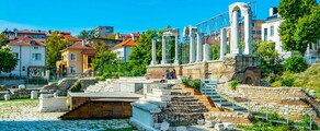 ستارا زاغورا: استئجار طائرة خاصة 