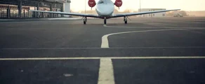 برين لو شاتو: استئجار طائرة خاصة