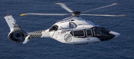 Hélicoptère Agusta 109 sièges alignés gris