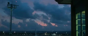 ميليك: استئجار طائرة خاصة 